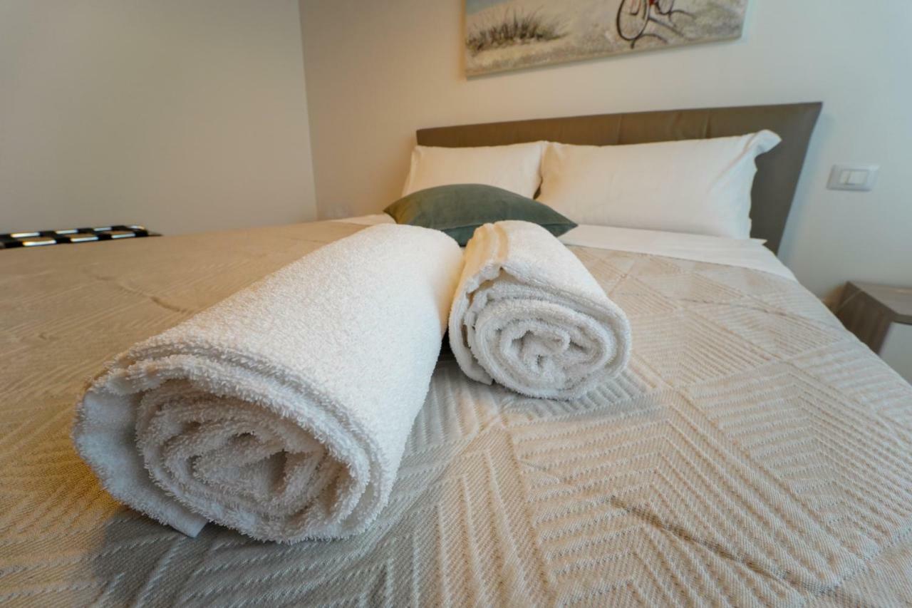 Wojtyla Airport Bari Bed & Breakfast Ngoại thất bức ảnh