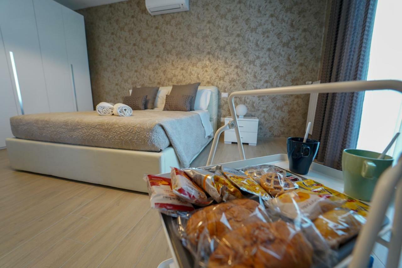 Wojtyla Airport Bari Bed & Breakfast Ngoại thất bức ảnh